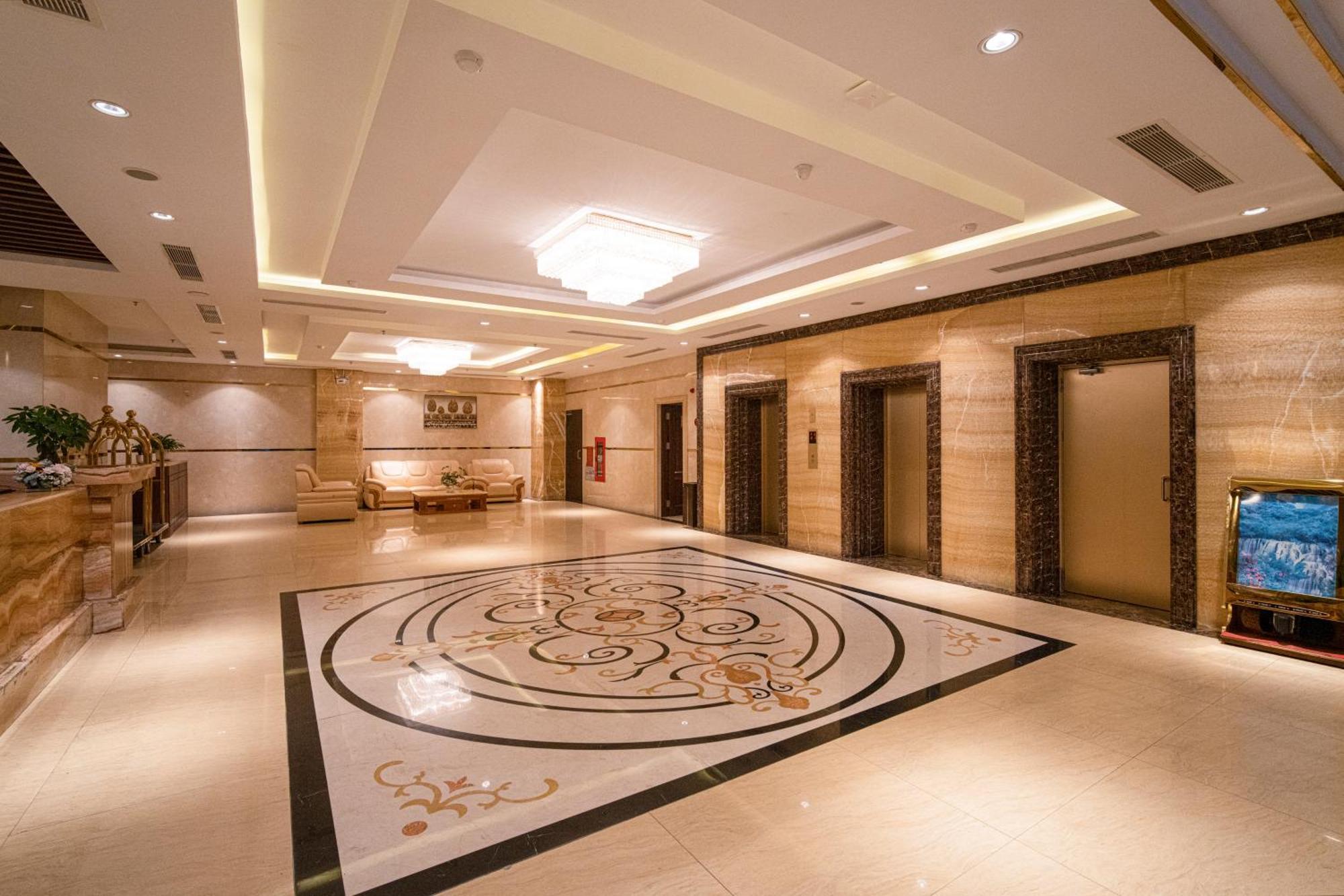 Luxtery Hotel & Spa Đà Nẵng Exterior foto