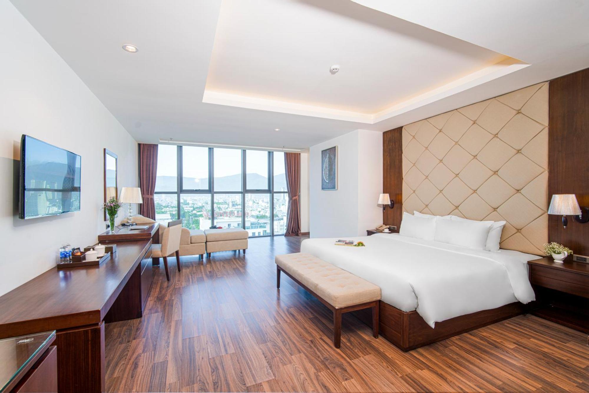 Luxtery Hotel & Spa Đà Nẵng Exterior foto