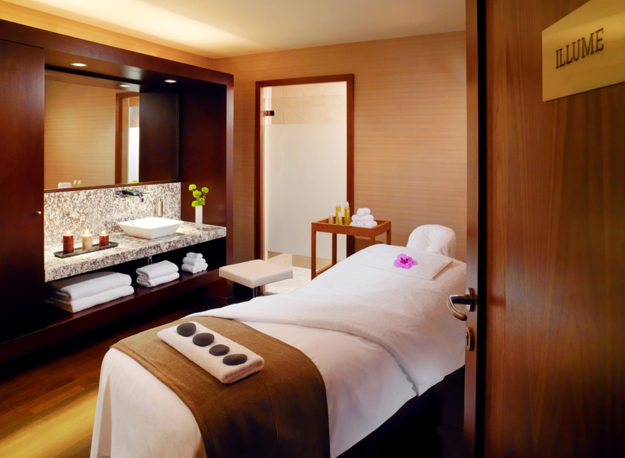 Luxtery Hotel & Spa Đà Nẵng Exterior foto